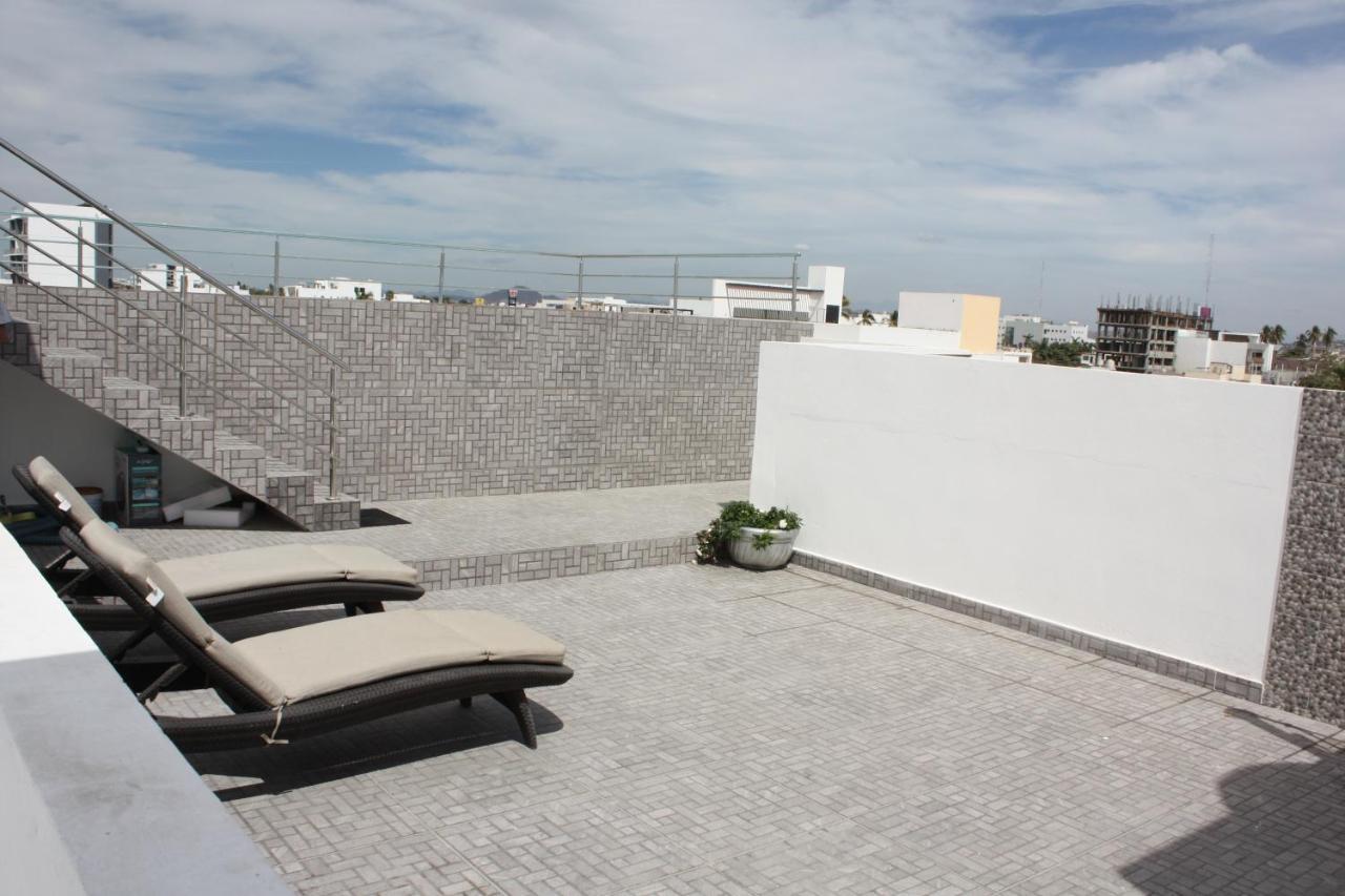 2Br/2Ba Condo 1 Block To Ocean! - Unit 3 Масатлан Екстериор снимка